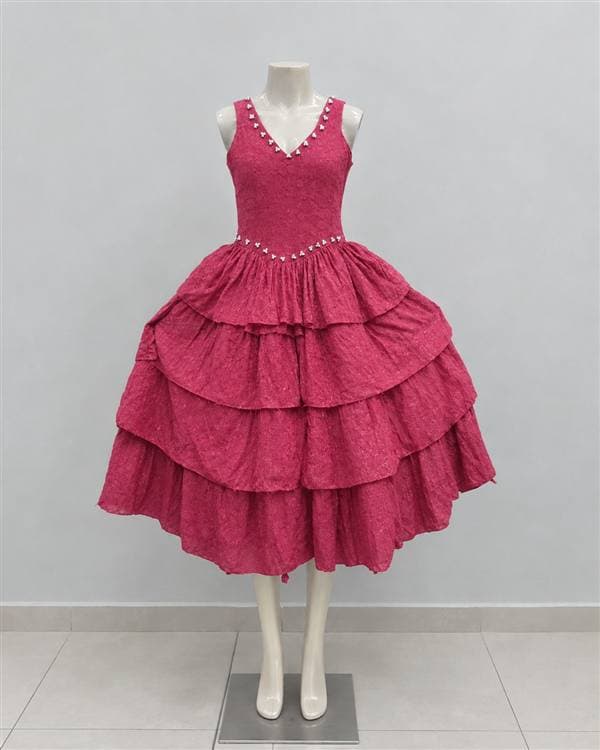Dama antigua rosada o vestido de fiesta